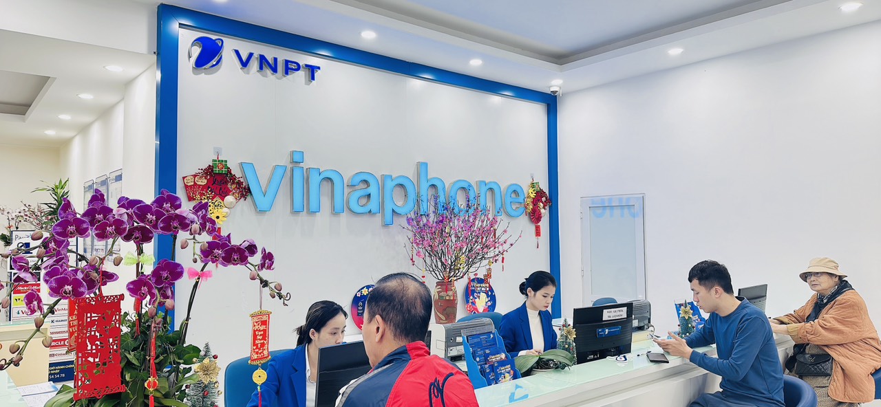 VNPT bố trí điểm giao dịch phục vụ khách hàng trong suốt thời gian nghỉ tết